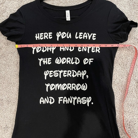 Walt Disney quote tee shirt, size large. Disneyland Magic Kingdom - Picture 5 of 6